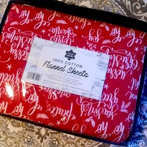 NWT King Size flannel sheets